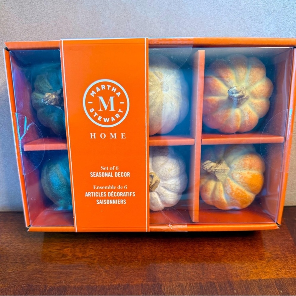 New! Martha Stewart Seasonal Decor Set of 6 Orange White Green pumpkins